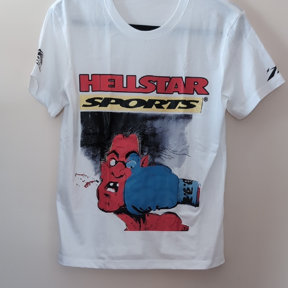 Graphic T-Shirt - Hellstar Sports - NWOT